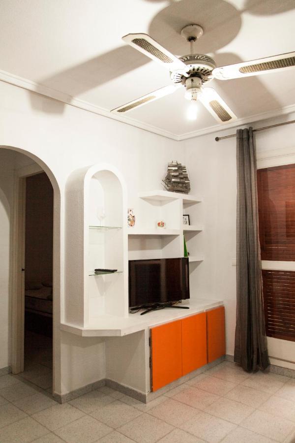 Valencia 15 Apartment ตอร์เรเวียคา ภายนอก รูปภาพ